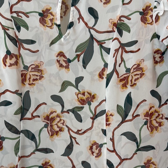 Ann Taylor Cream Ruffled Long Sleeve Blouse - Picture 4 of 8